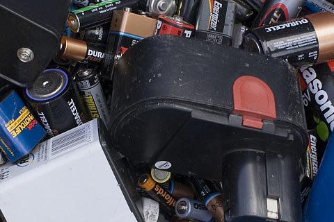 大量锂电池回收_回收旧电瓶多少钱_如何回收电池